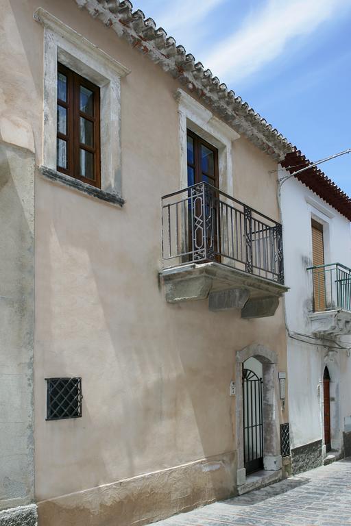 B&B Il Padrino Савока Экстерьер фото